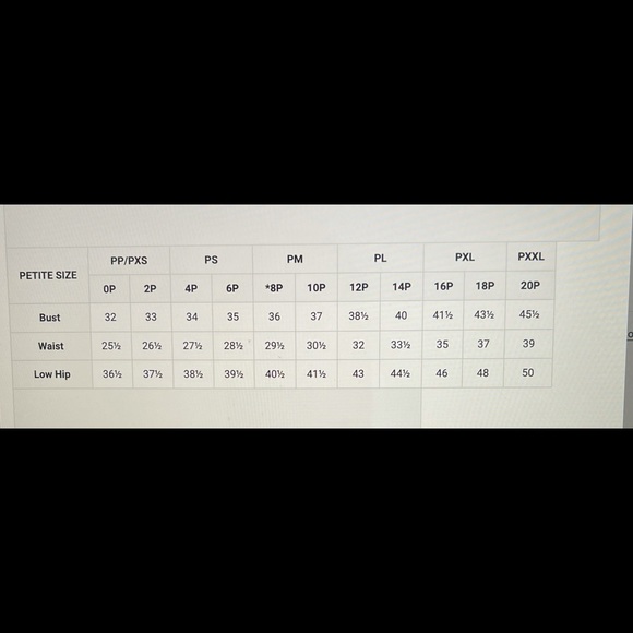 Crown & Ivy Shorts - Picture 6 of 6